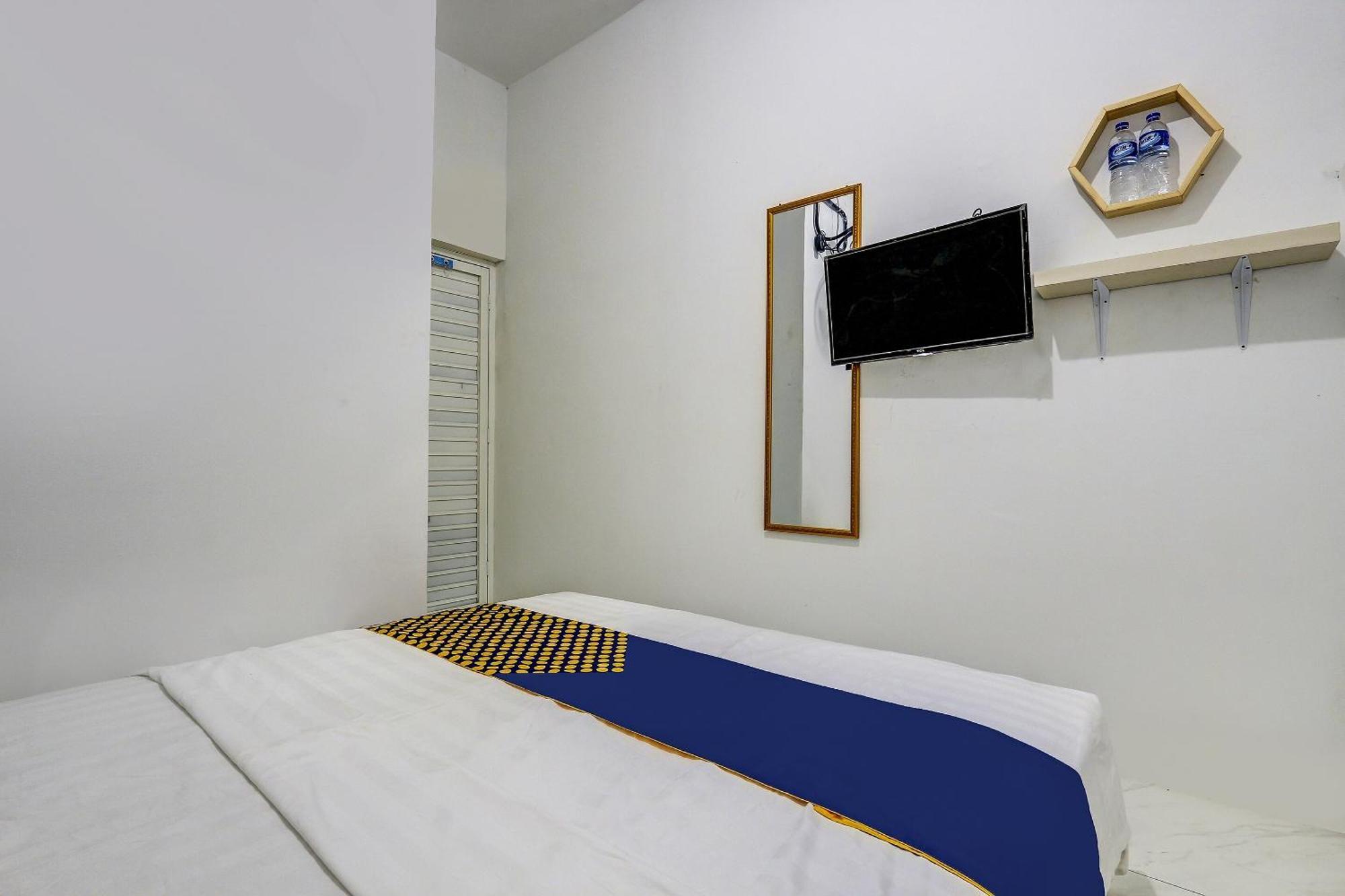 Spot On 90780 Gang Tengah Homestay Syariah Semarang Exterior photo
